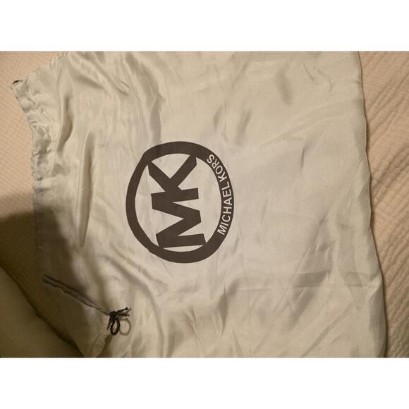 Michael Kors Hamilton Leopard Calf Hair Bag - Picture 4 of 8